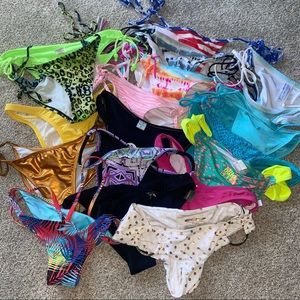 Set of 18 bikini bottoms size SMALL